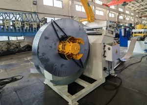 Z purlin roll forming machine uncoiler and leveler