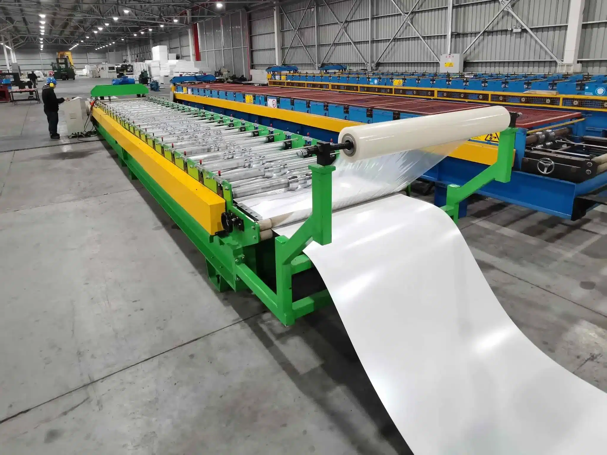 spandek roofing roll forming machine feeder view
