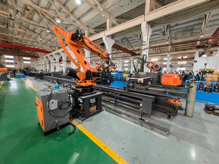 tam otomatik kutu kiriş rulo şekillendirme makinesi