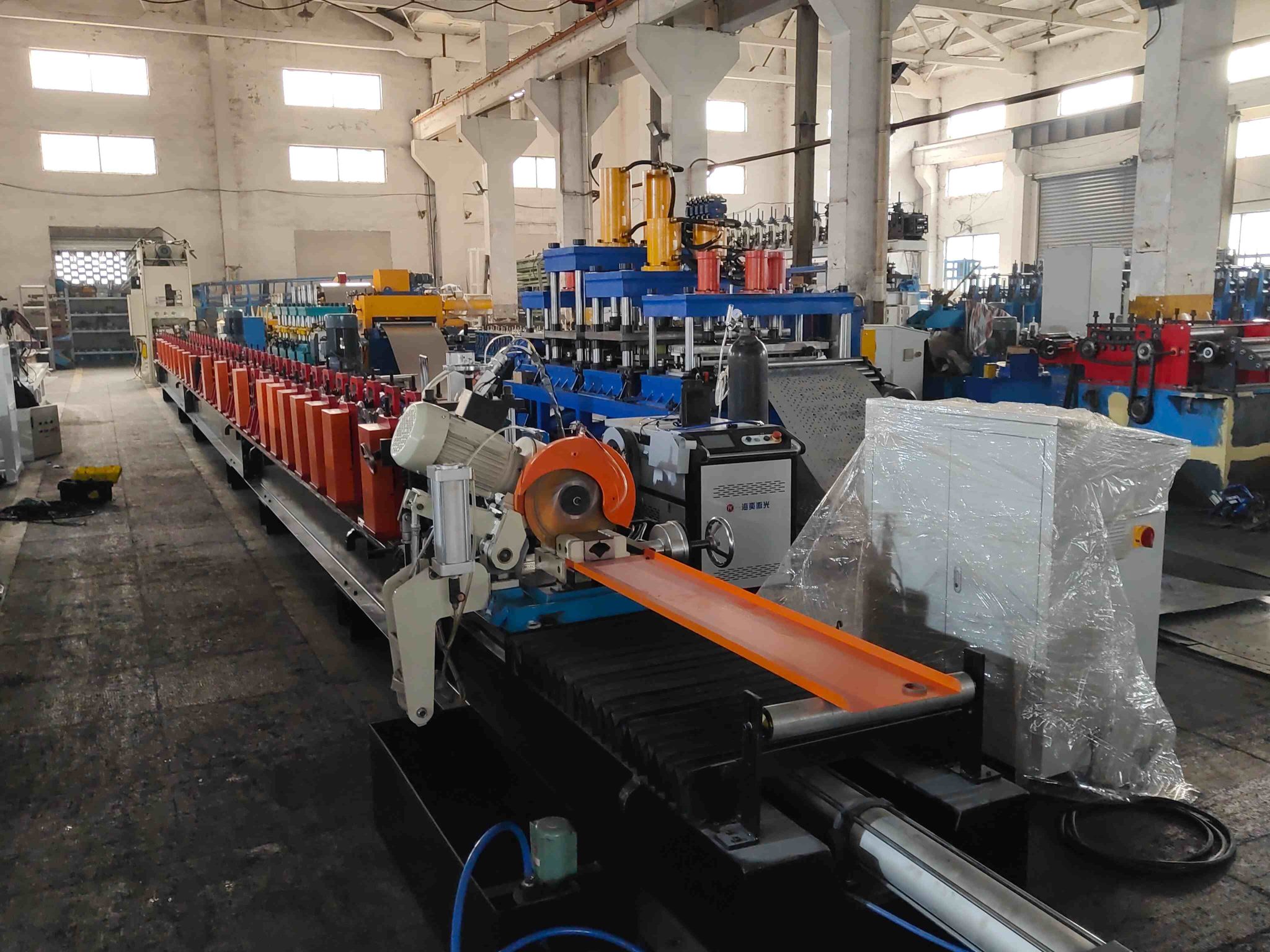 electrical enclosure column roll forming machine